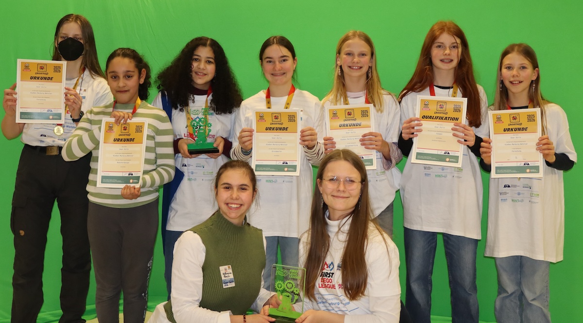 Gear Girls vom LLG erreichen 2. Platz bei der FIRST Lego League Challenge in Mittelhessen