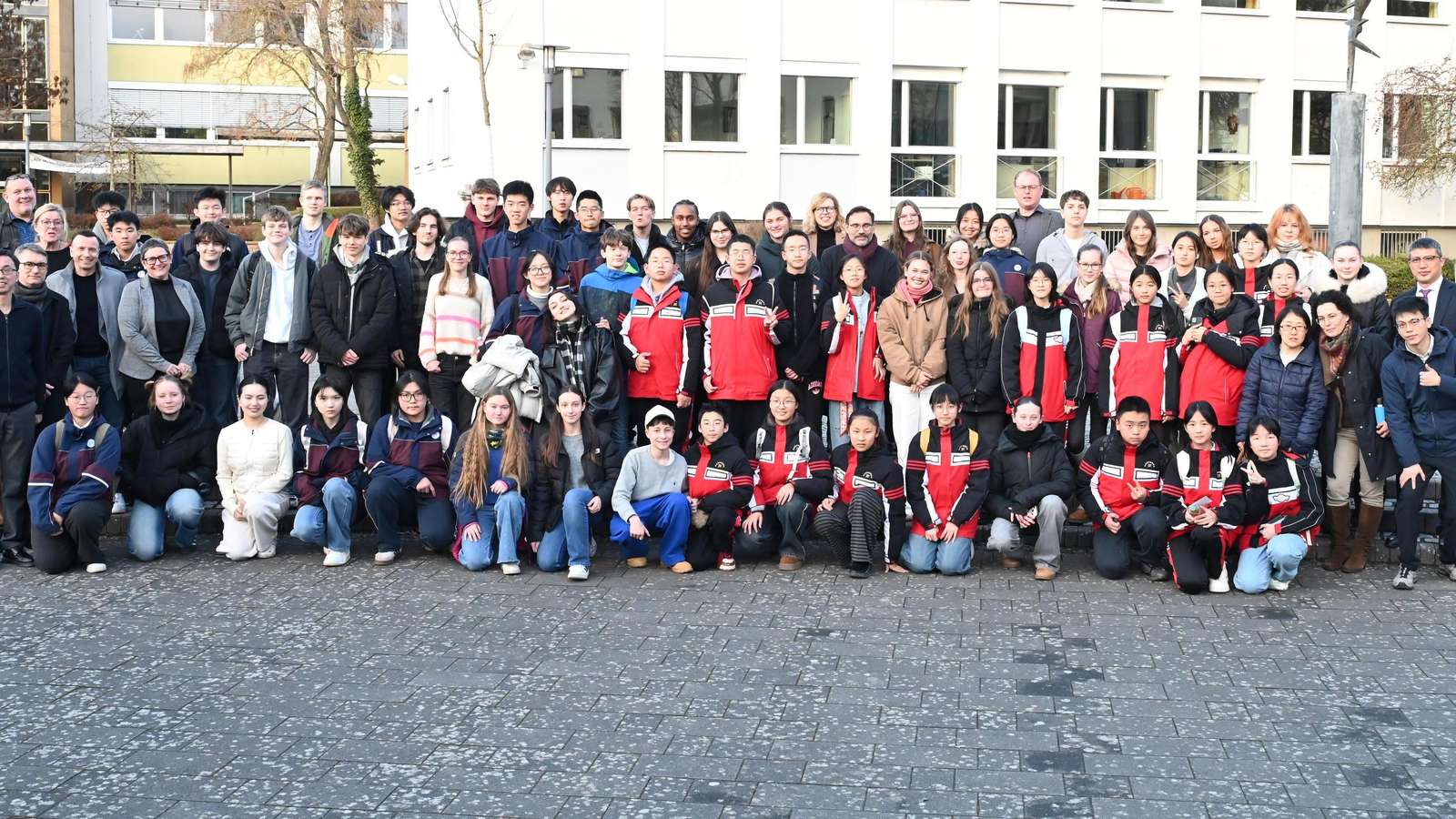 Aus der Presse: 31 chinesische Schüler erleben zwei Wochen lang den Alltag in Gießen